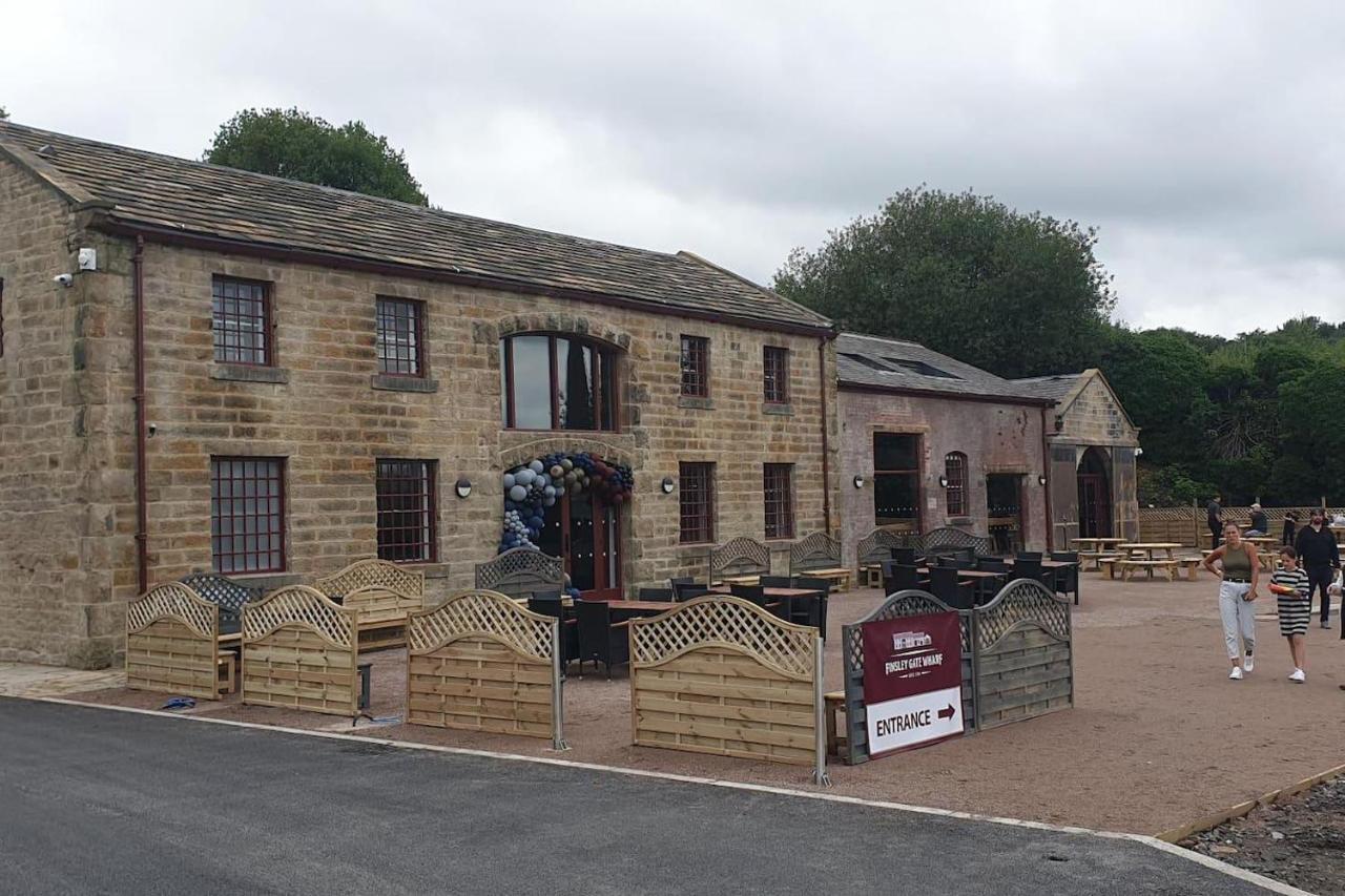 Buck - En-Suite Room In Canalside Guesthouse Burnley Exterior foto